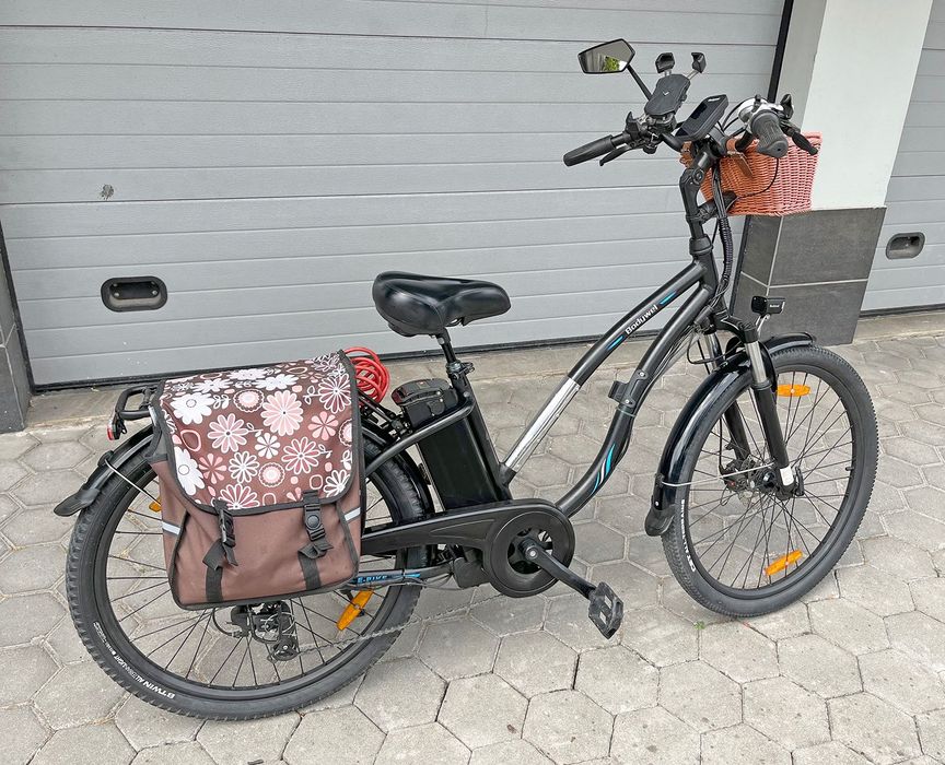 Bicicleta elétrica em bom estado