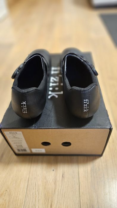 Sapatos Estrada Fizik Vento Infinito T43,5