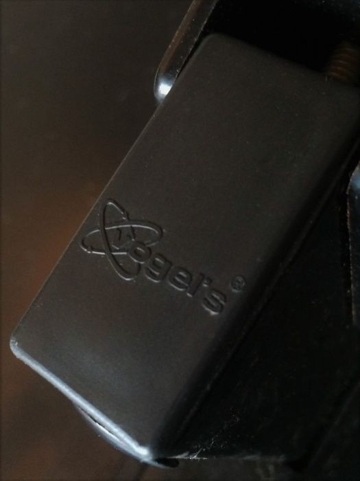 Suporte parede Vogel's para TVs CRT