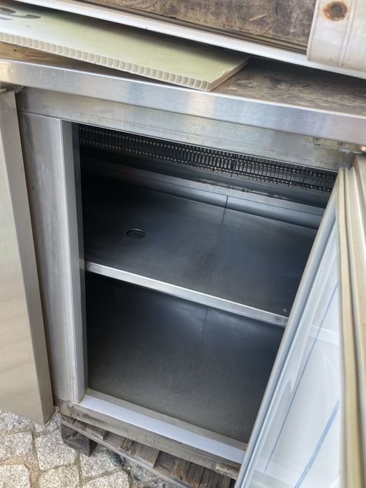 Bancada refrigerada de 3 portas - Pouca utilização