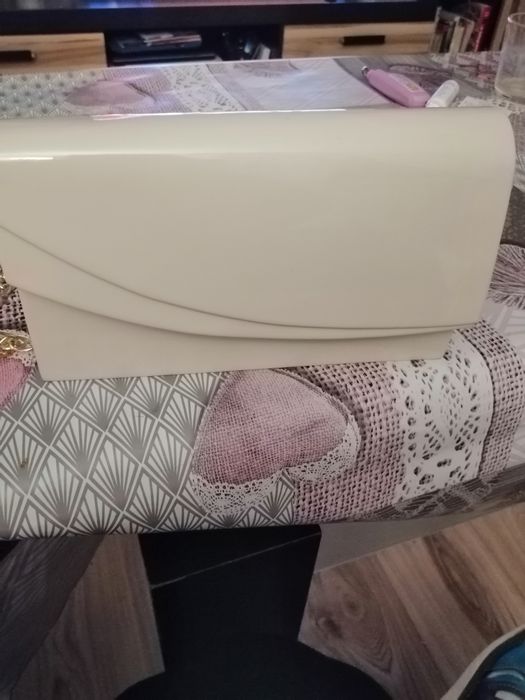 Torebka damska lakierkowana