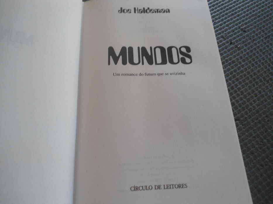 MUNDOS por Joe Haldeman