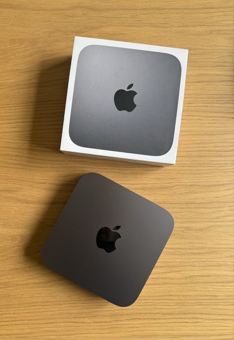 Apple Mac mini 2018 intel core i7 512GB