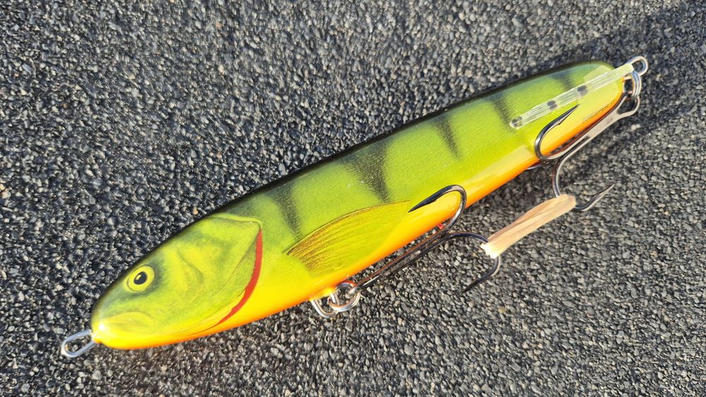 Salmo Sweeper 17cm Perch