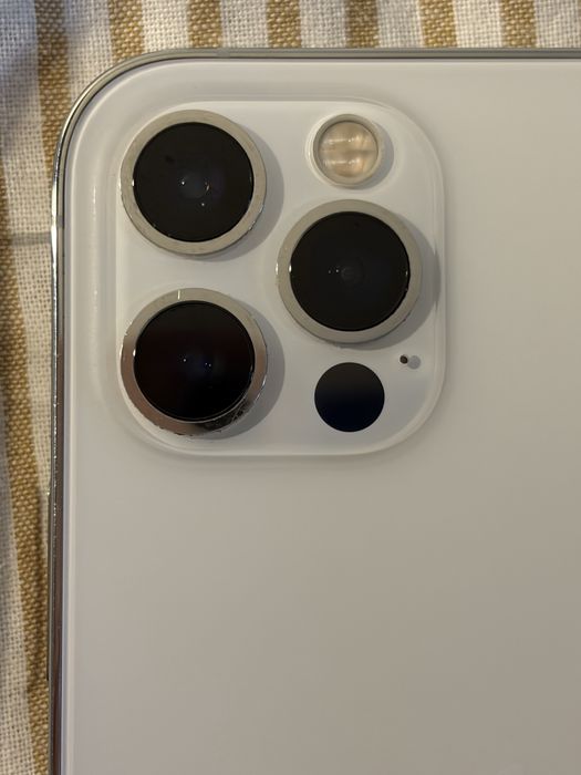 Sprzedam Iphone 12 Pro