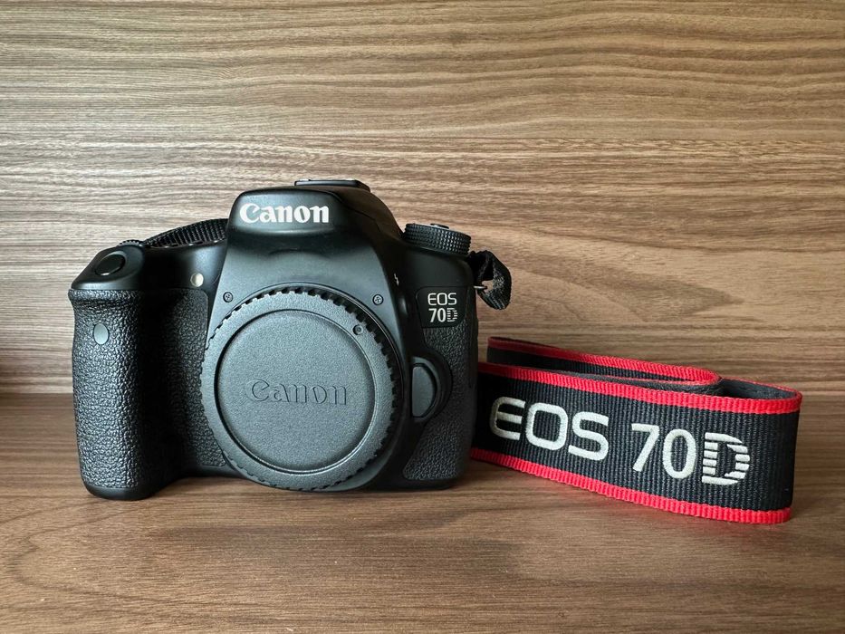 Canon EOS 70D + obiektyw 18-135 mm