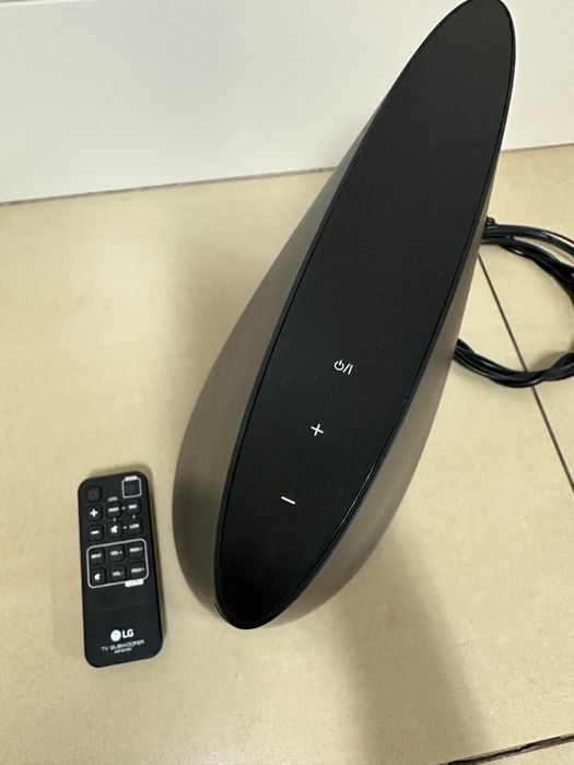 LG TellyWoofy Preto Subwoofer passivo 40 W SWH1