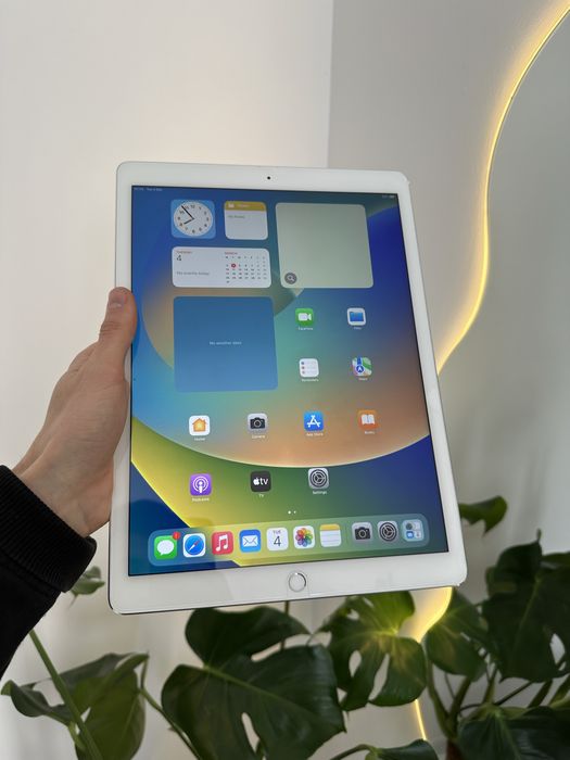 Apple iPad Pro 1 gen 12.9 128gb wifi