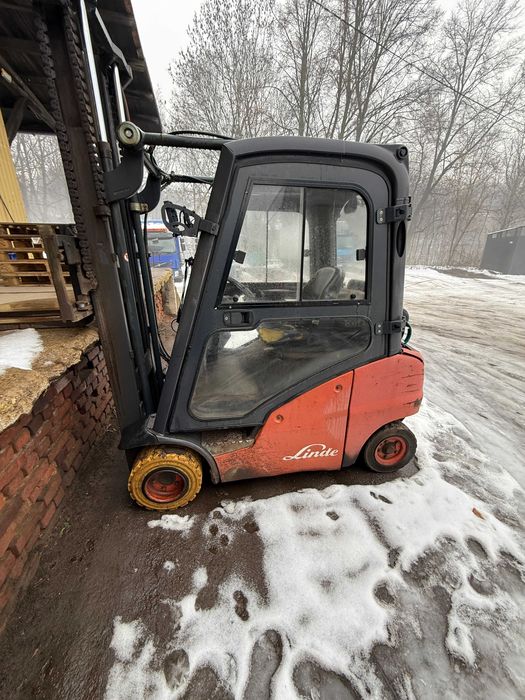 Wózek widłowy Linde H20T