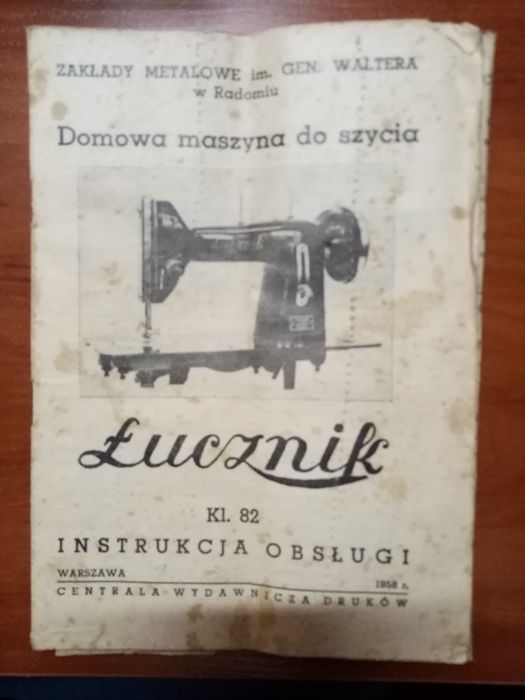 Zabytkowa maszyna do szycia 58r