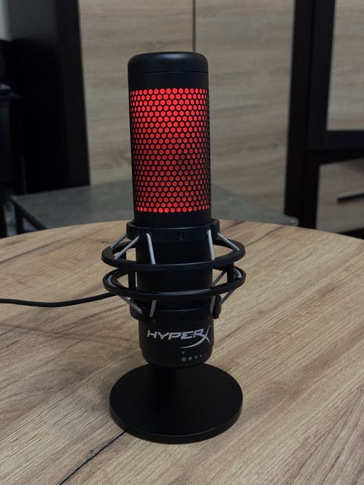 Стримерский Микрофон Hyperx QuadCast S