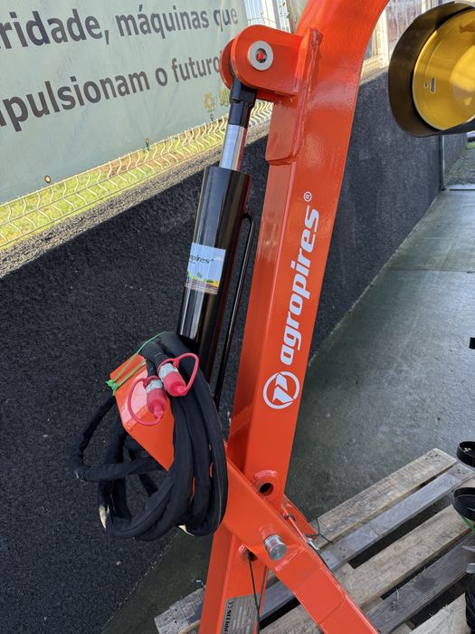 Brocadora de trator com hidraulico