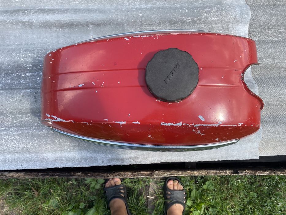 Бензобак ява. В гарному стані і оригінальною краскою