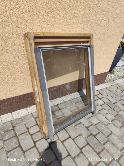 Okno dachowe Velux 78x100