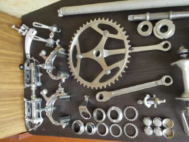 Педали, тормоза, шатун, втулки старт-шоссе хвз, рулевая.