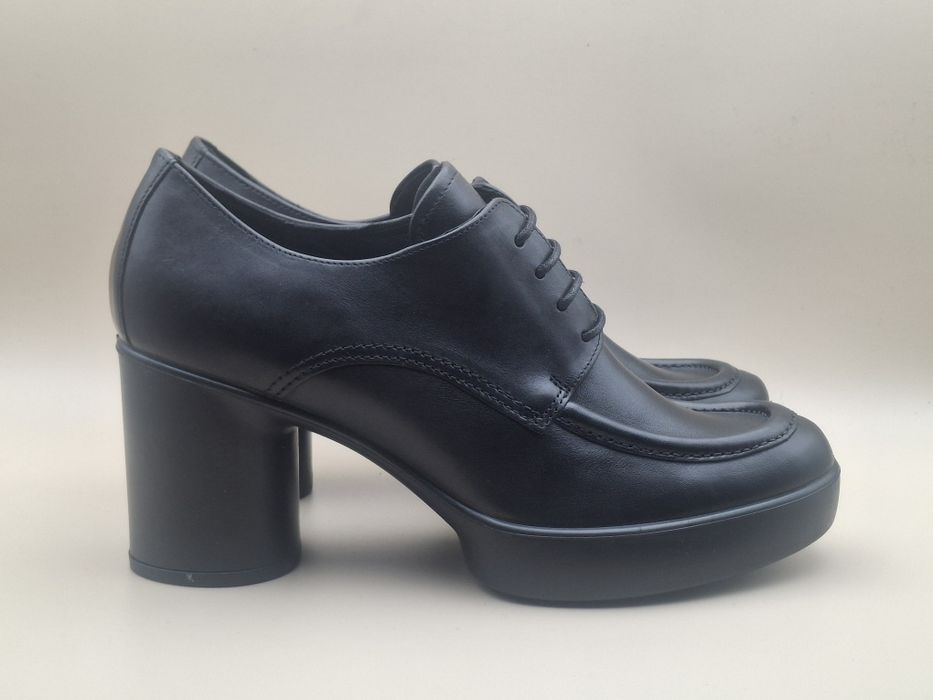 Туфлі ECCO Shape Sculpted Motion  55 Нові 42р.