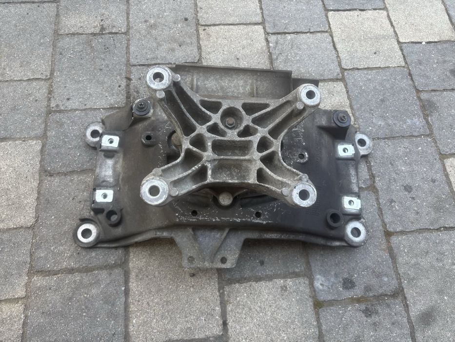 Audi a6 c7 łapa skrzyni biegów 8k0.399.263bh