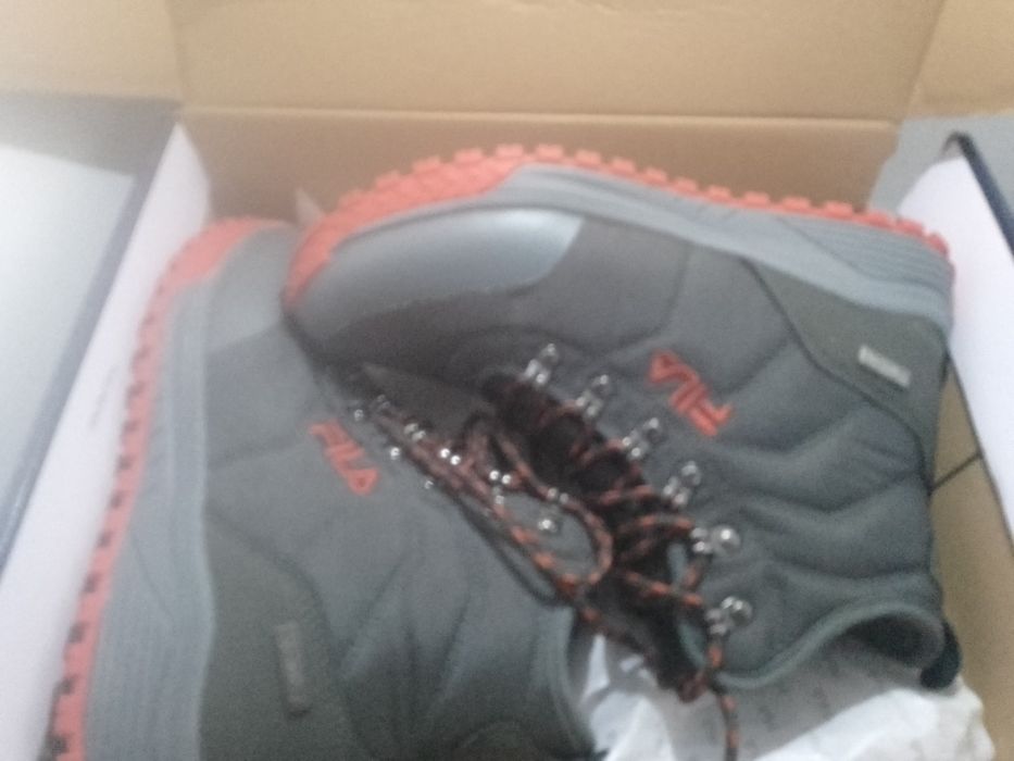 Ботинки фила новые