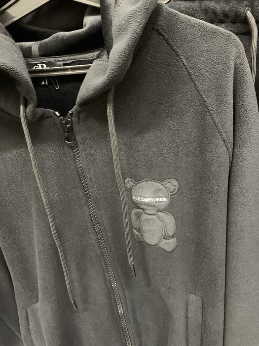 Костюм женский