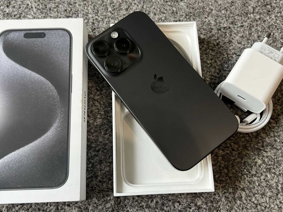 iPhone 15 Pro 128GB SPACE GREY BLACK Grafitowy Bateria 99% Gw Apple