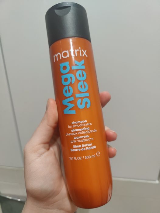 Шампунь Matrix Mega Sleek, крем для кучерявого волосся Byphasse
