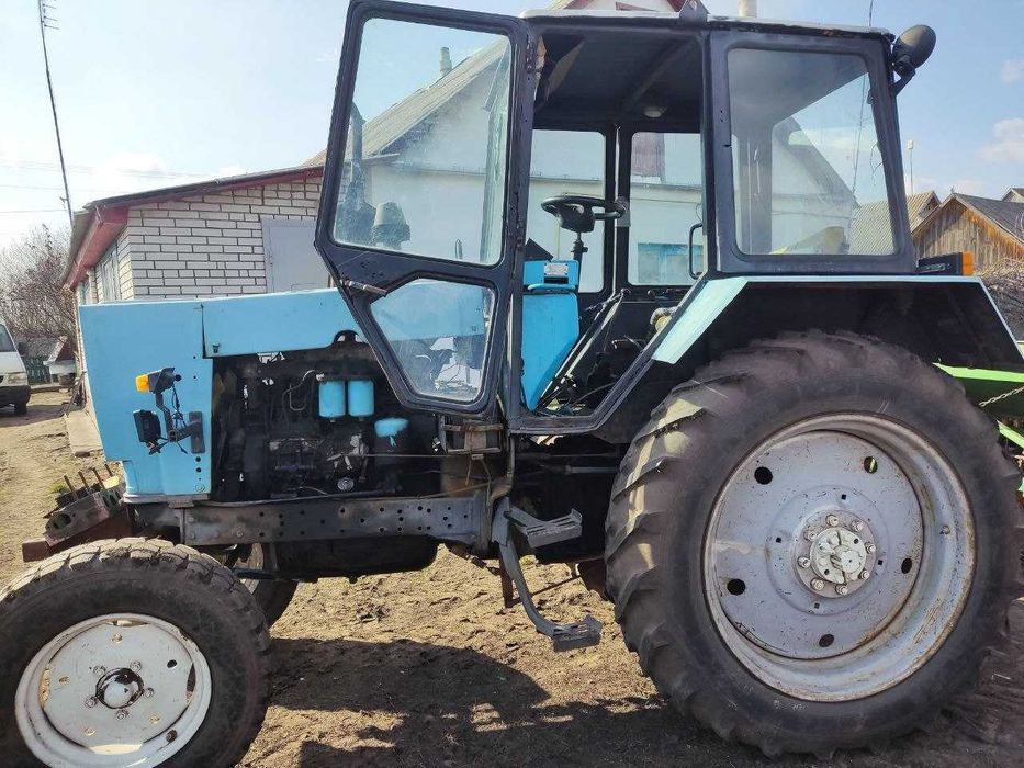 Продається трактор ЮМЗ (двигун СМД-14) після кап ремонту двигуна.