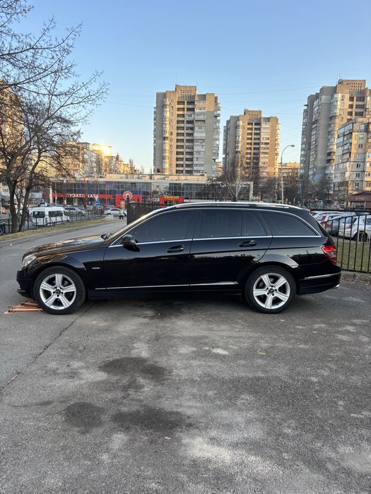Mercedes-benz c220 універсал(ідеал)не фарбована