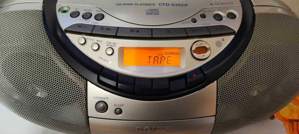 Radiomagnetofon Sony CD CFD-S35CP Pilot idealny stan
