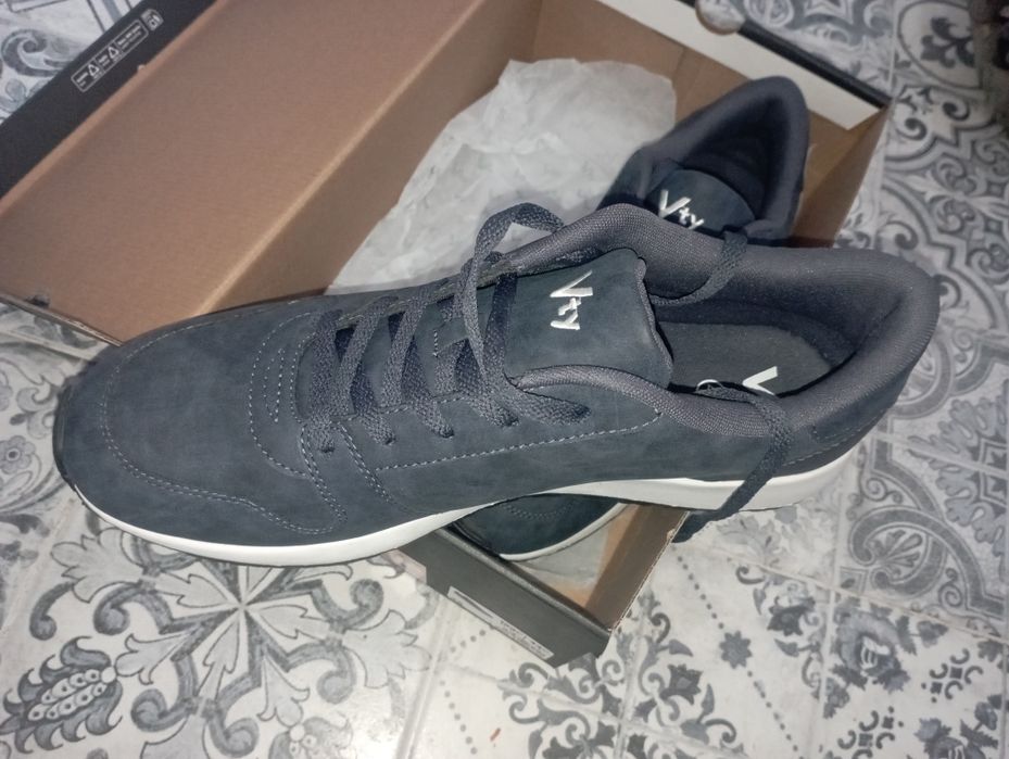 Buty męskie Vty 46 granatowe Deichmann