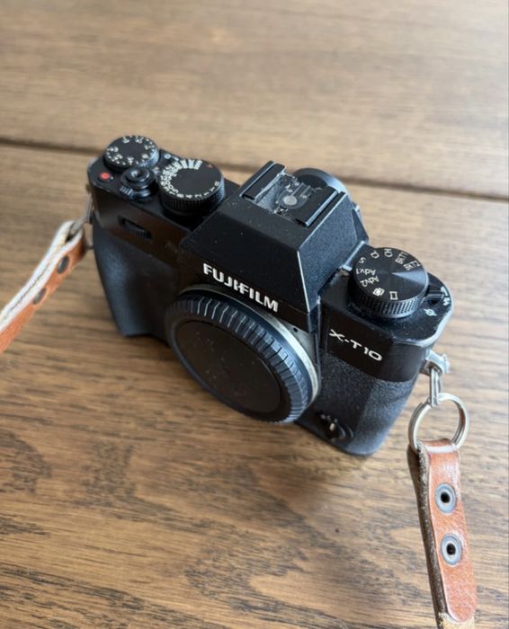 Fujifilm X-T10 + Fujifilm 18-55 f2.8/4 OIS + Acessórios