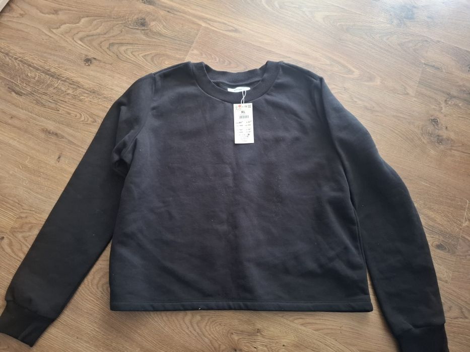 Nowa czarna bluza Reserved xl 42