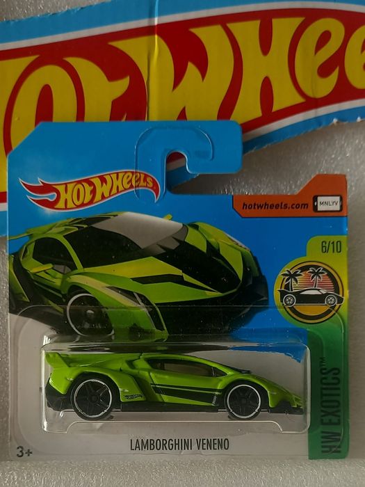 Lamborguini Veneno Hot Wheels