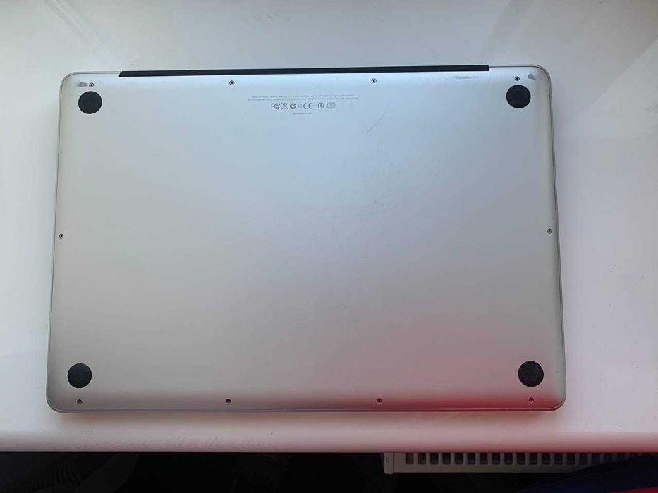 MacBook Pro A1286 Mid 2010/8GB RAM/128GB SSD + 1 TB HDD