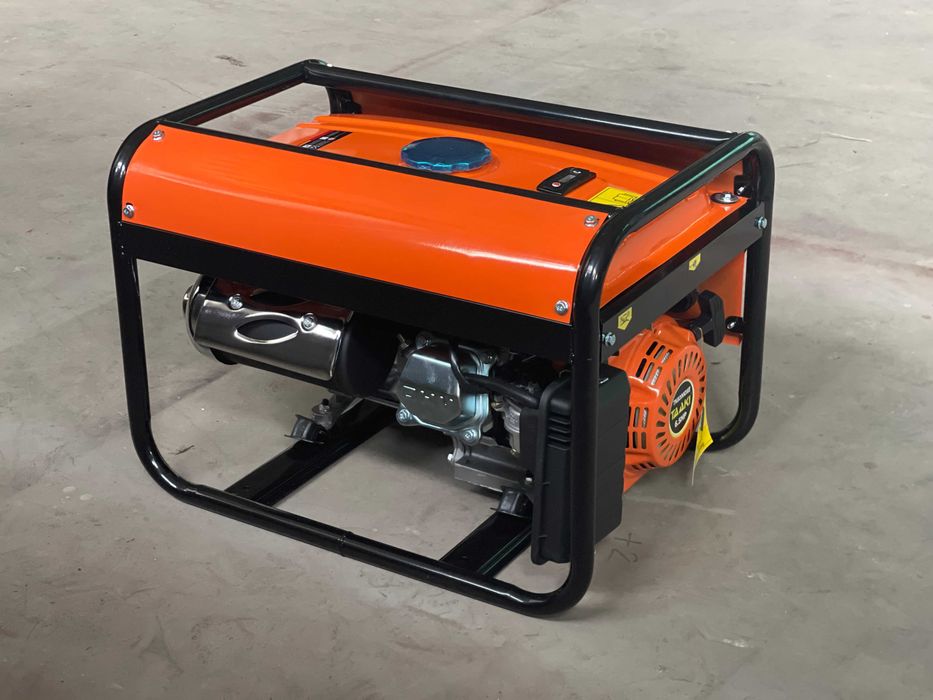 Генератор бензиновий ТААКІ 3,2 3,5кВ з електростартером