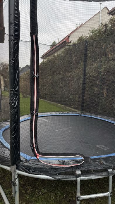 Trampolina dla dzieci