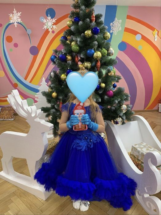 Нарядна сукня для дівчинки