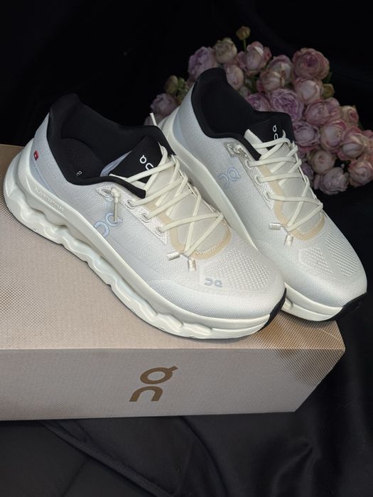Кросівки On Cloudtilt