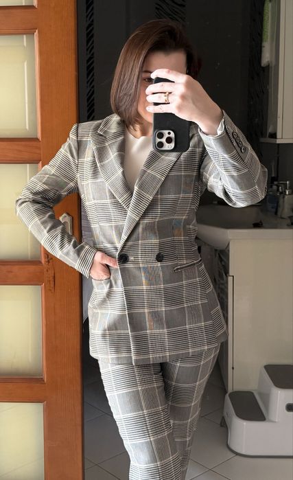 Костюм фірми H&M