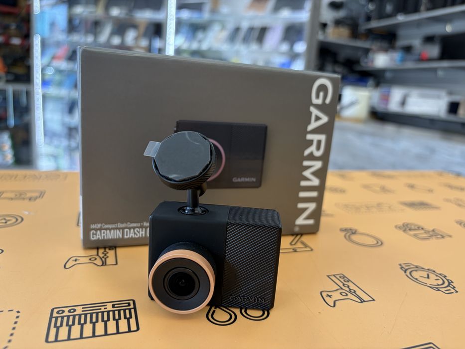Nowa! Kamera samochodowa Garmin Dash Cam 54 + SD 64GB od HALOgsm Łódź