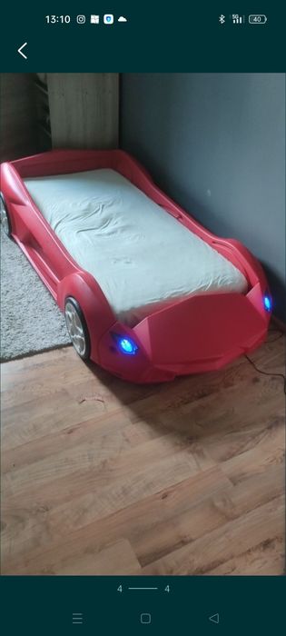 Łóżko dziecięce samochód