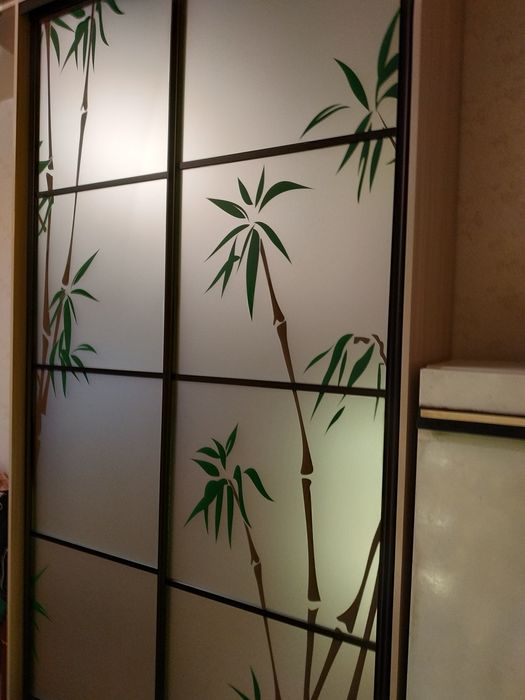 Посуточно,почасово сдам свою квартиру.Метро проспект Гагарина