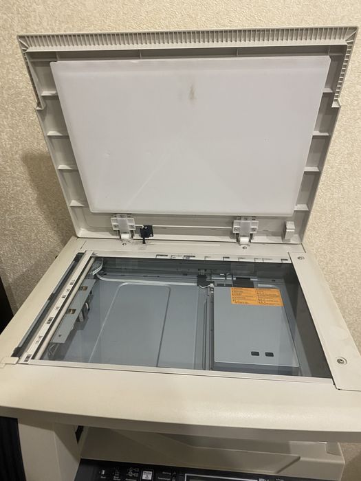 Продам лазерный принтер