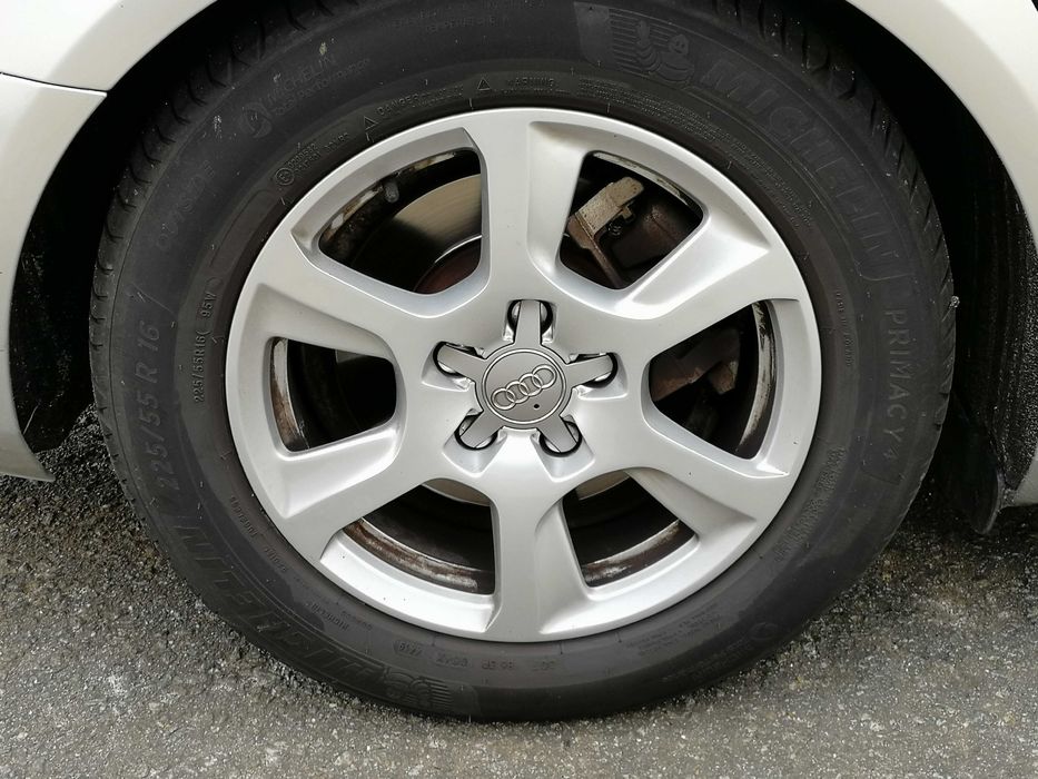 Jantes 16 polegadas Audi (sem pneus).