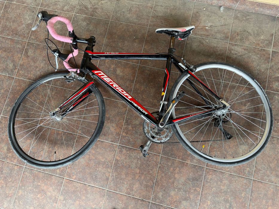 Rower szosowy MERIDA RACE 880