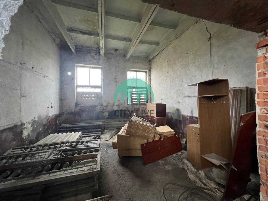 Продається приміщення 857 м2 в с. Комарів, 5 км до траси Н09! (25)