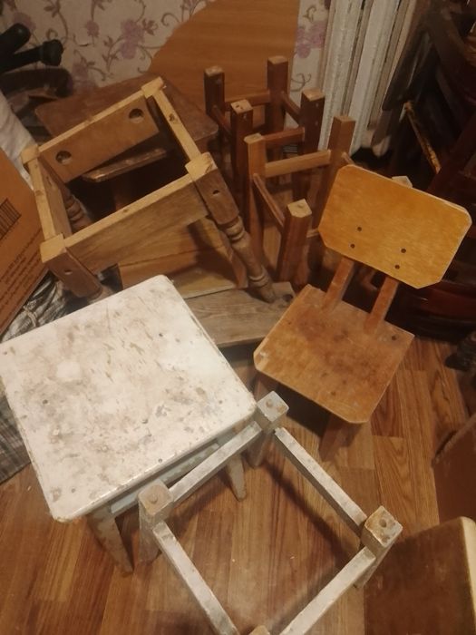 Разные стульчики и основания к ним.