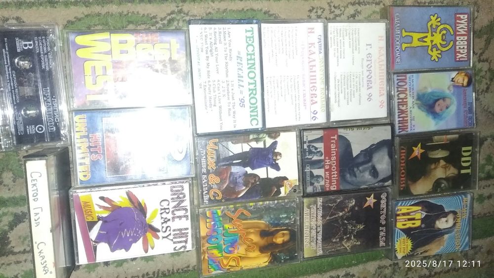 Кассеты сони студийные с записью 19 шт лот