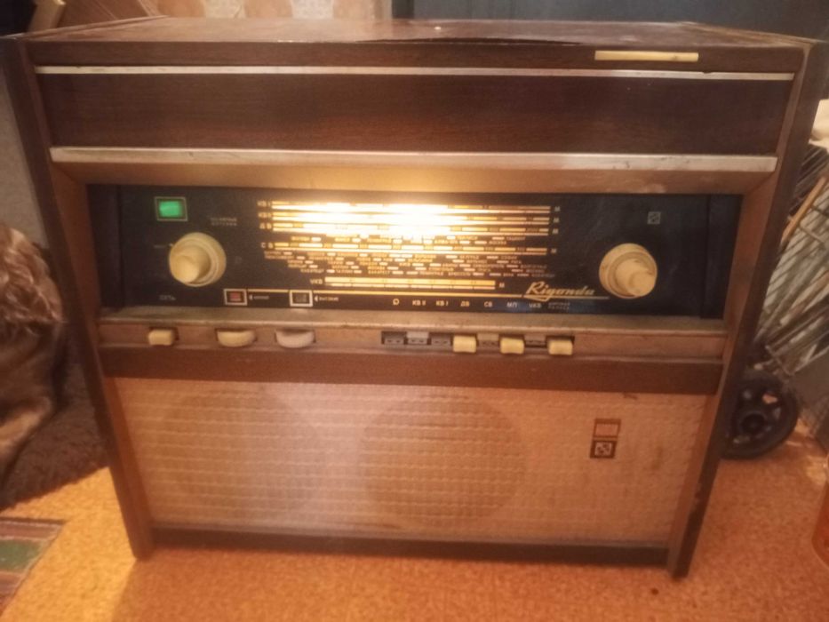 Радиола Регонда ламповая