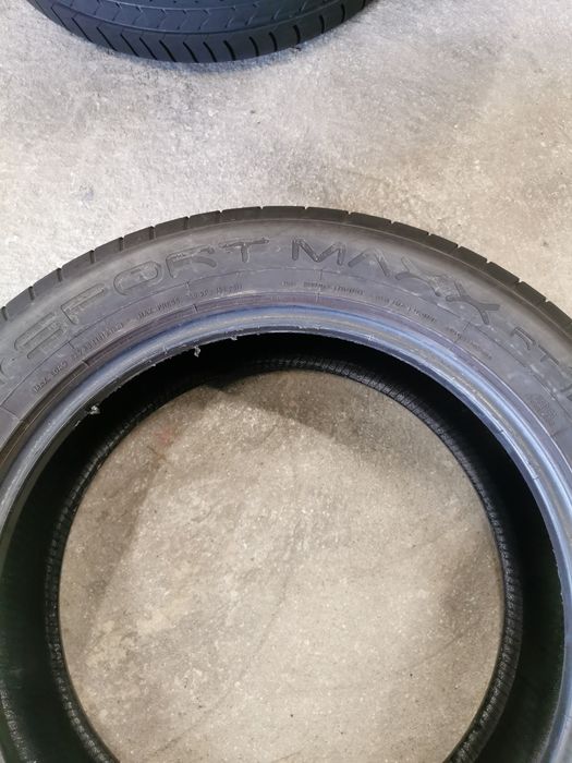 Para opon 235/55R19 101Y Dunlop Sport Maxx RT