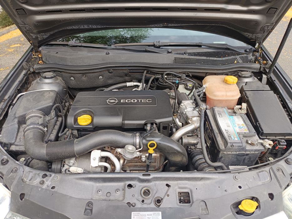 Opel Astra 1.7 CDTI 125CV CX6 195000k